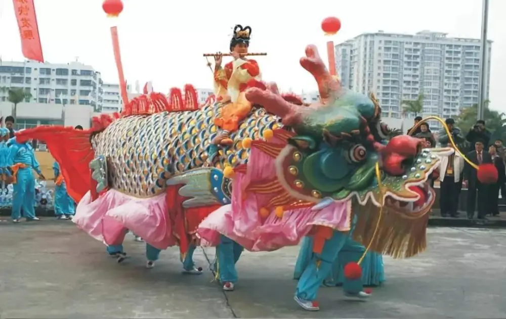 永新鳌鱼舞是澄海优秀的传统民间舞蹈